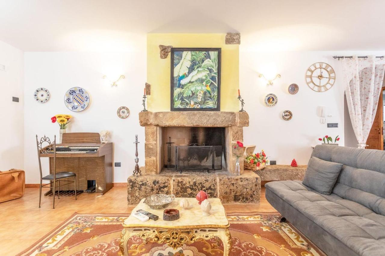 Villa Stracca Con Ampio Spazio Esterno Capilungo Buitenkant foto