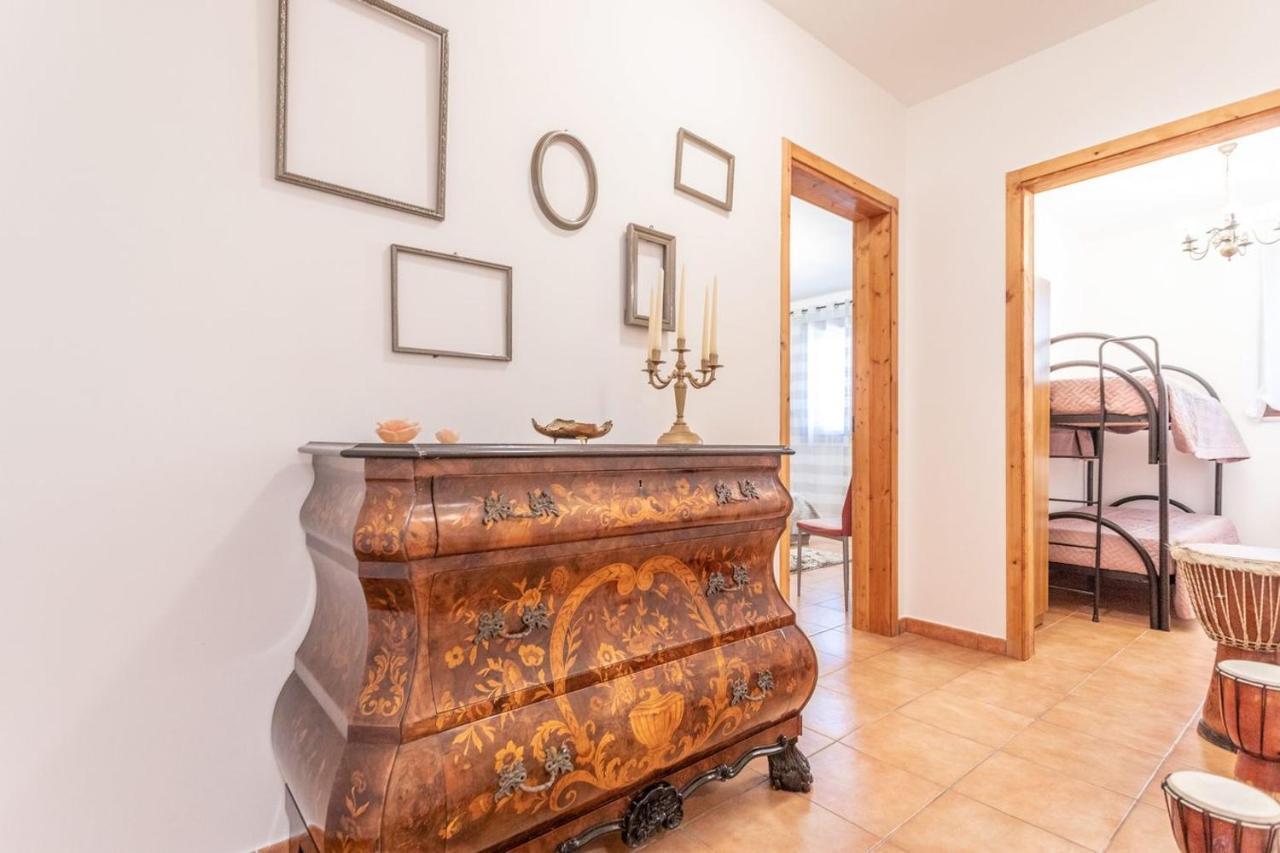 Villa Stracca Con Ampio Spazio Esterno Capilungo Buitenkant foto